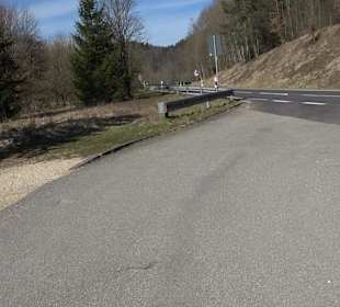 Wanderparkplatz an der Hängebrücke