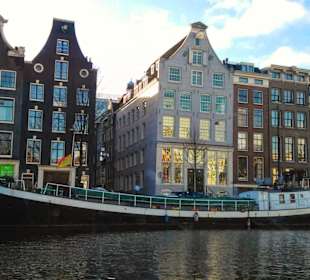 Grachtenfahrt im Dezember