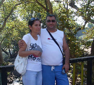 Reiseleiter mit seiner Frau