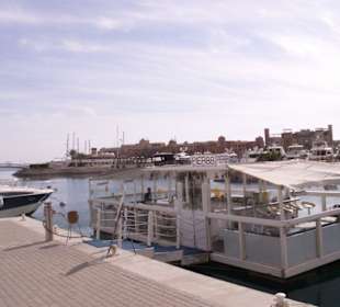 Bootsanleger beim Pier 88