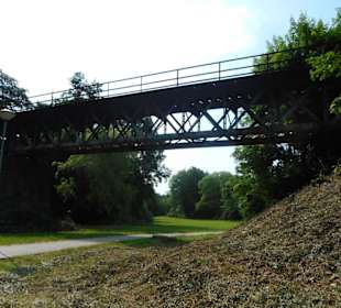 Eisenbahnbrücke