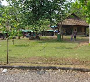 Restaurants und Shops