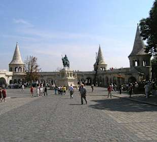 Vorplatz der Fischerbastei
