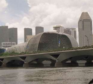 Esplanade-Theatres on the Bay