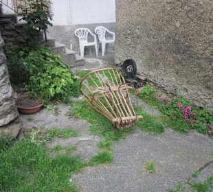 Der wunderschöne Bergort Stazzona