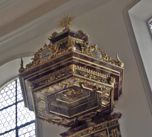 Katholische Kirche Mariä Himmelfahrt