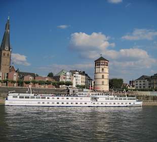 Bootstour mit Blick auf die Altstadt