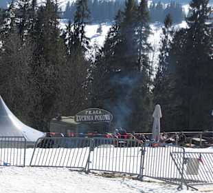 Widok z Karczmy na szczycie Kotelnicy