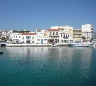 Der lebhafte Hafen von A. Nikolaos