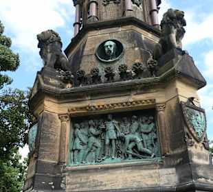 Kriegerdenkmal im Fürstenwallpark