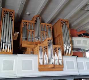 Blick auf die Orgel der Peter-und-Paul-Kirche
