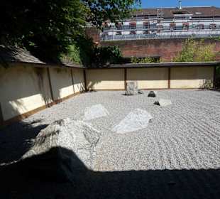 Stein- und Moosgarten - Rechter Teil