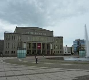 Opernhaus