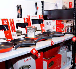 Töpfe und Pfannen der Marke Schulte-Ufer und Rohe