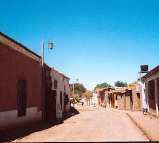 Blick in die Hauptstraße von San Pedro de Atacama