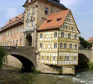 Altes Rathaus mit Malereien