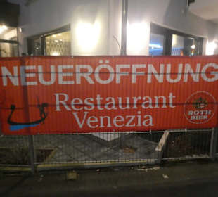 Zum Abendessen bei Venezia, SW, Dittelbrunner Str.