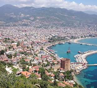 Blick von der Burg auf Alanya