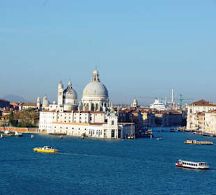 31.10. Venedig im Bild von Deck 9