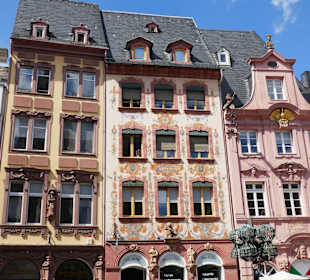 Häuserzeile auf den Marktplatz