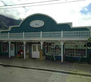 Shannon Falls Provincial Park