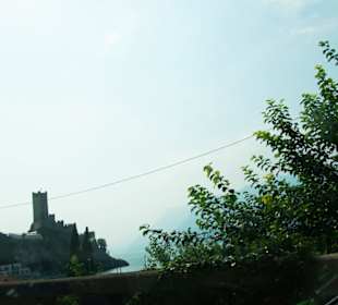 Die Burg bei der Anfahrt