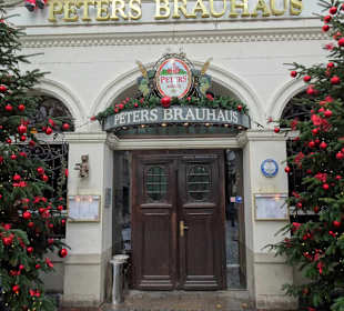 Eingang zum Peters Brauhaus