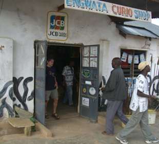 Shop vor Tsavo Ost