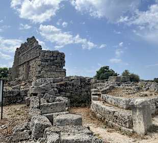 Anitsal Cesme (Nymphaeum)