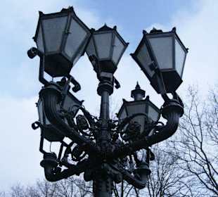 Уличный фонарь