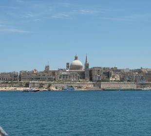 Blick von Sliema auf Valletta 