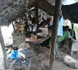 Mombasa-Schnitzerdorf