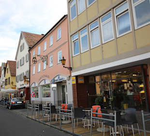 Geschäftsstraße zum Schloss