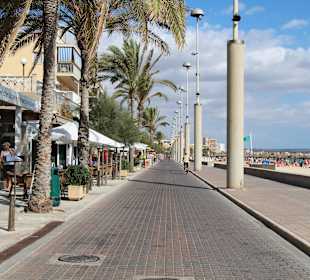 Promenade links vom Hotel