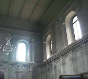 Wnętrze synagogi