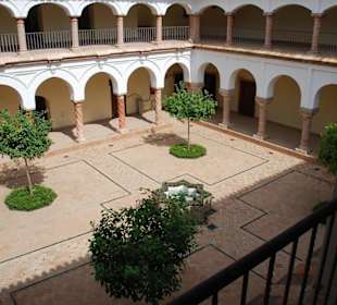 Claustro del convento de Santa Clara