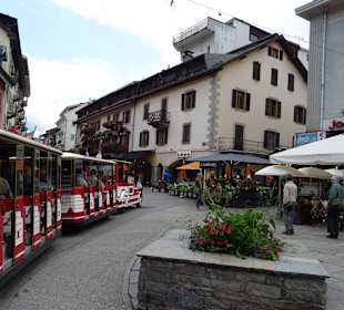 Mit der Mini Train durch Chamonix