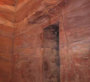 Spacer po Mieście Wykutym w Skale - Petra