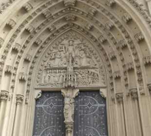 Marienkapelle – Westportal mit dem Weltgericht