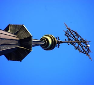 Turmspitze sehr schön