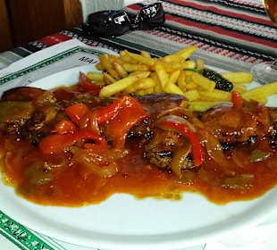 Zigeunerspieß mit Pommes (ein absoluter Knaller)