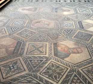 Mosaik ca 2000 Jahre alt