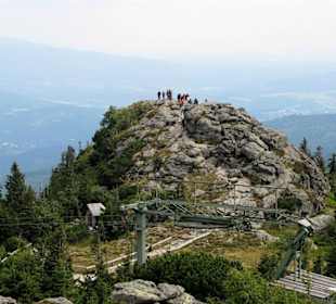 Blick zum Aussichtsplateau