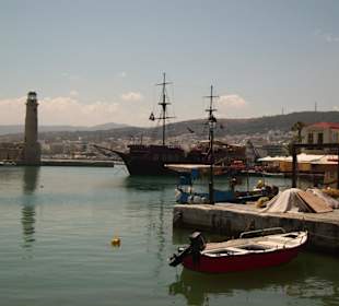 Hafen und Leutturm von Rethymnon