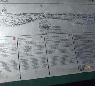 Infotafel auf dem Roque de los Muchachos