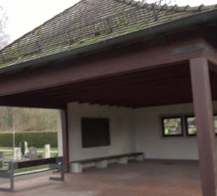 Friedhofkapelle Linsenhofen