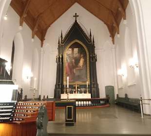 Altar der Kirche.