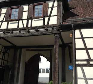 Torhaus des ehemaligen Klosters