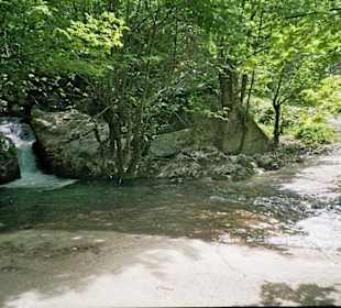 Überschwemmte Strasse Nähe Metochi