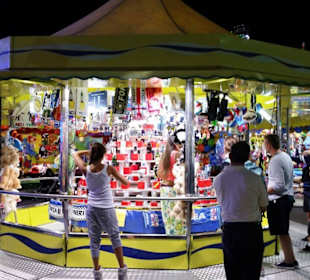 Luna Park im August alles voll
